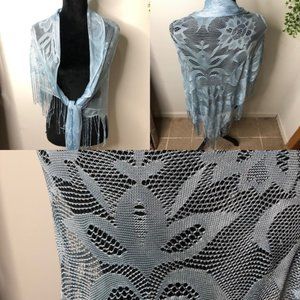 Shawl with fringe one size